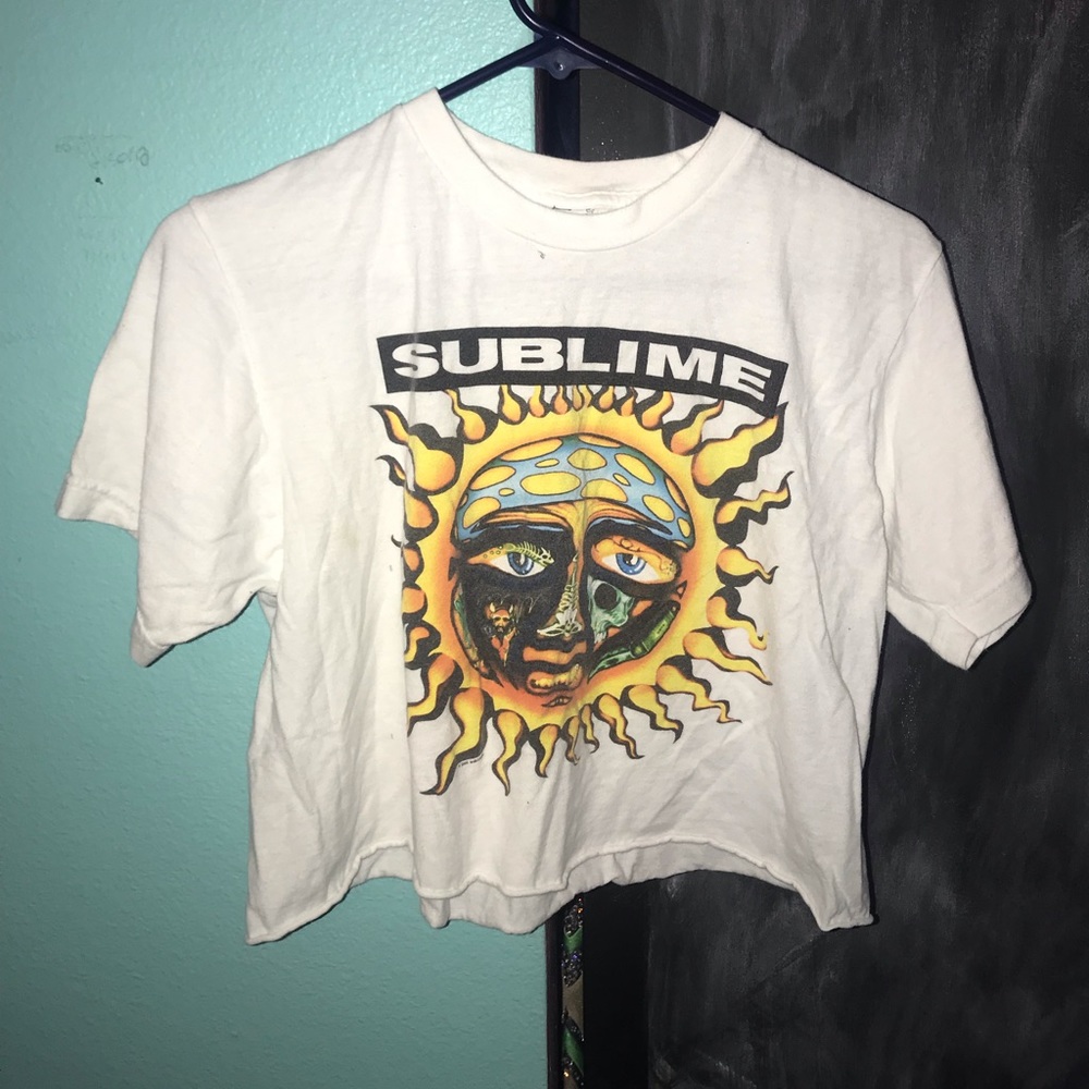 Cropped tee